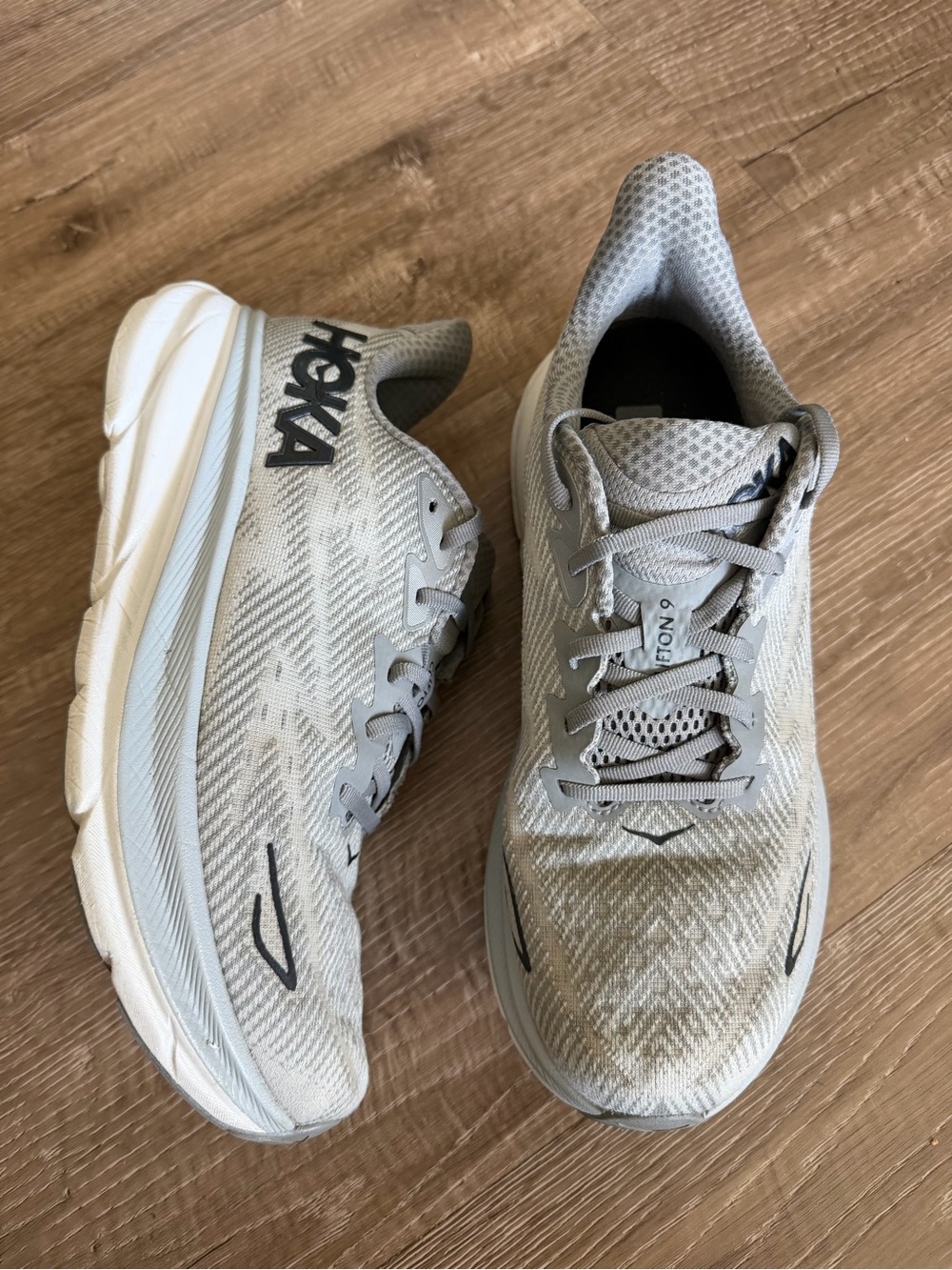 Hoka One Clifton 9 Men's Light Gray Athletic Running Shoes with Black Logo
